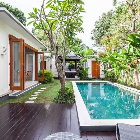 Villa Voyage 4 Seminyak  Luaran gambar